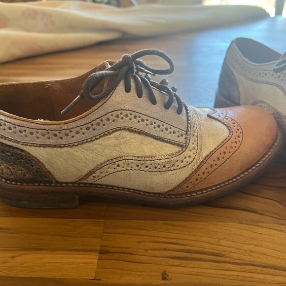 Sundance Vintage Flat Dress Shoes - Picture 6 of 6